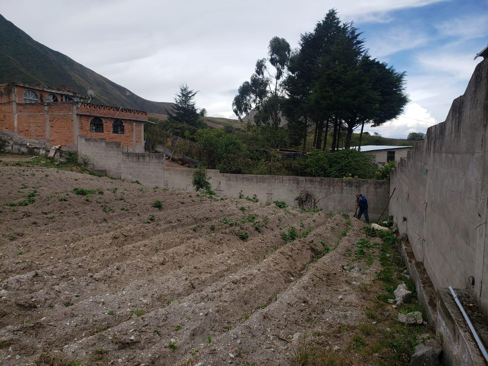 Terreno en venta en Pichincha | Quito | Mitad del Mundo, Av. Manuel Córdova Galarza