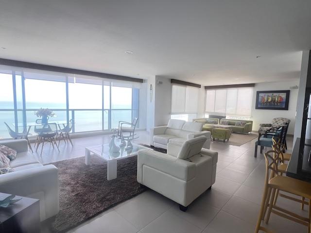 Departamento en venta en Santa Elena | Punta Blanca | Punta Blanca, Punta Blanca directo al mar, 173 m²