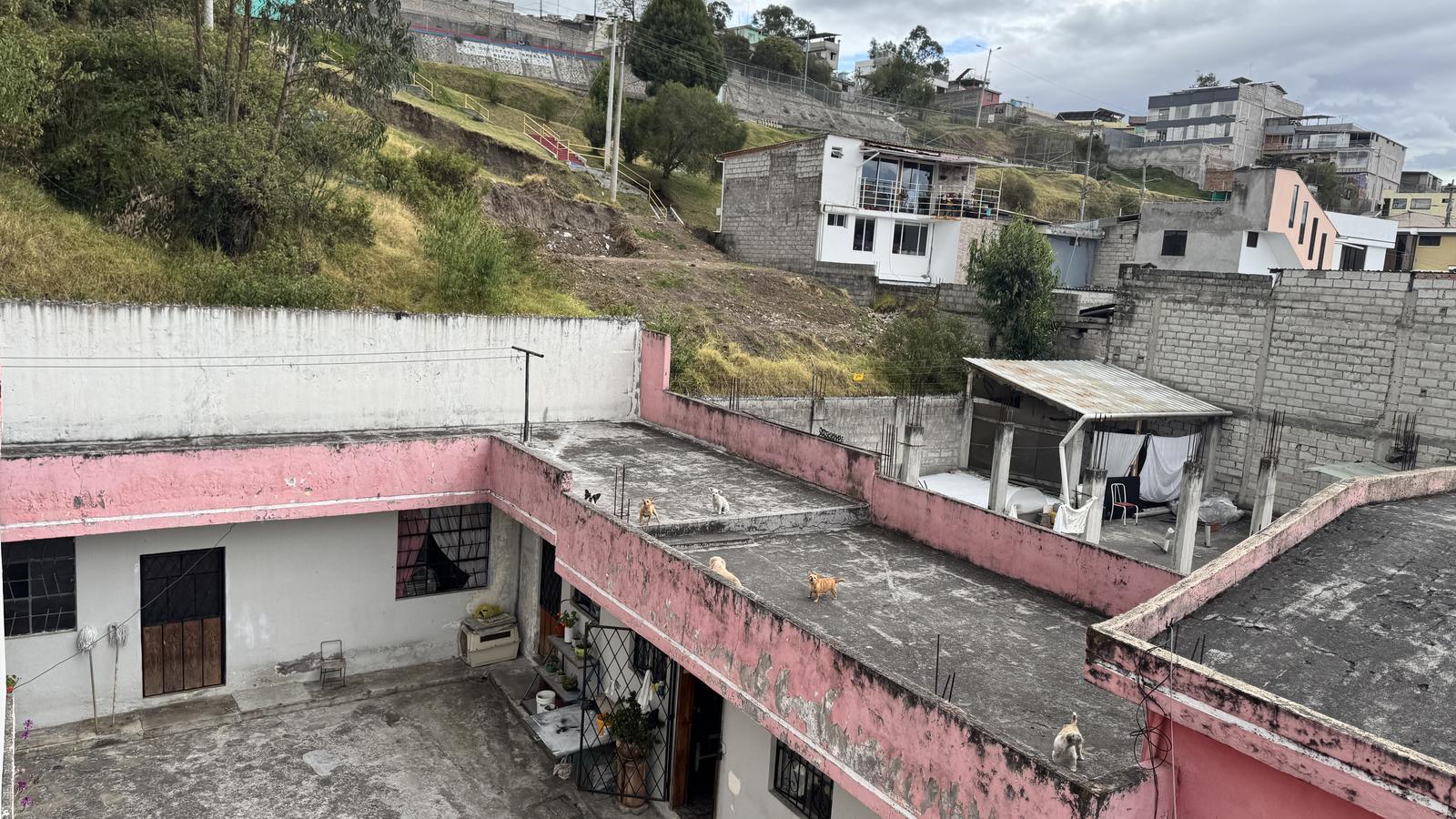 Casa en venta en Pichincha | Quito | Conocoto, Guido Urbina Loma de Puengasí, 474 m²