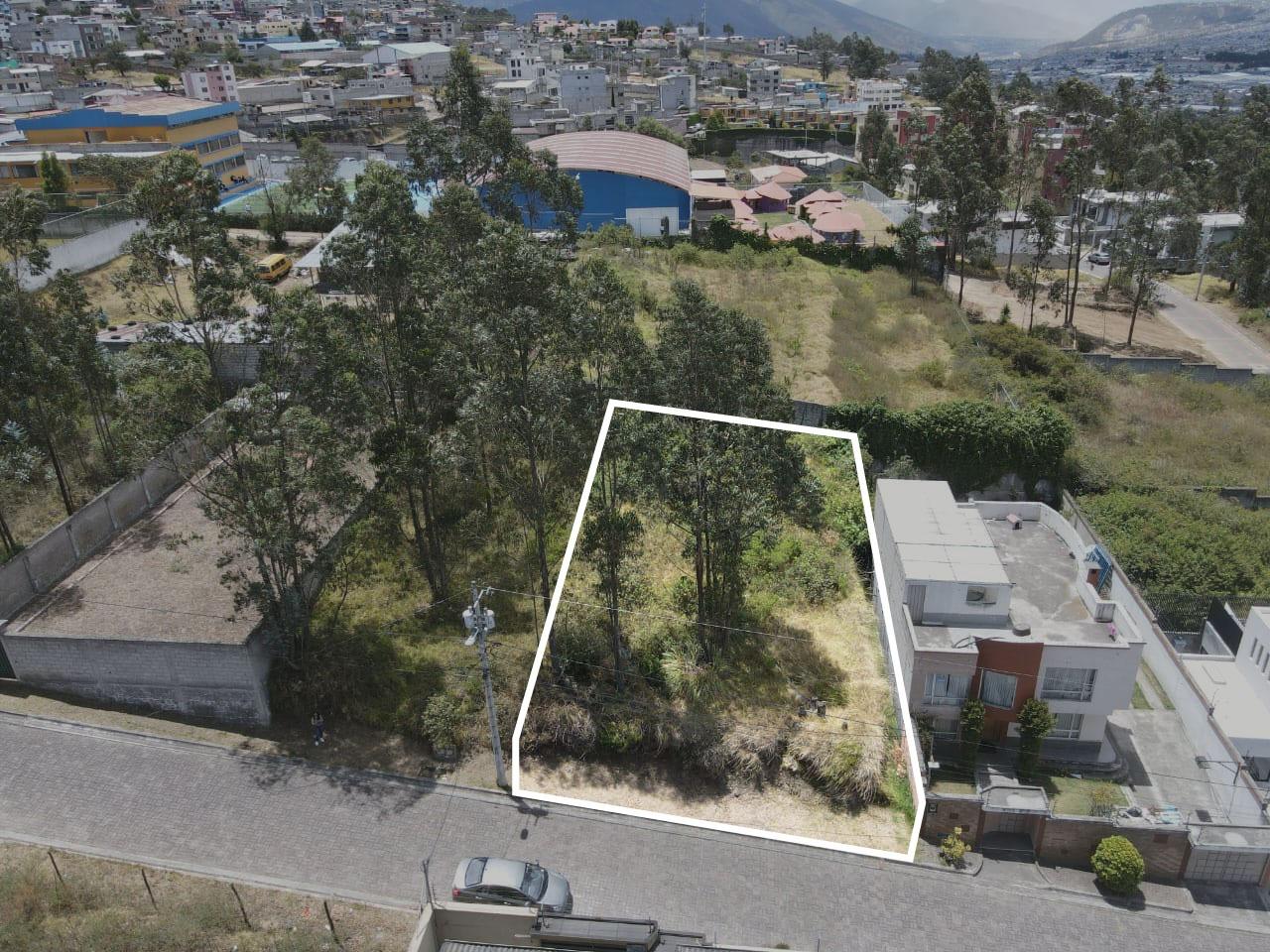 Terreno en venta en Pichincha | Quito | Amagasí, Urbanización Montecarlo Calle A San Miguel Amagasí