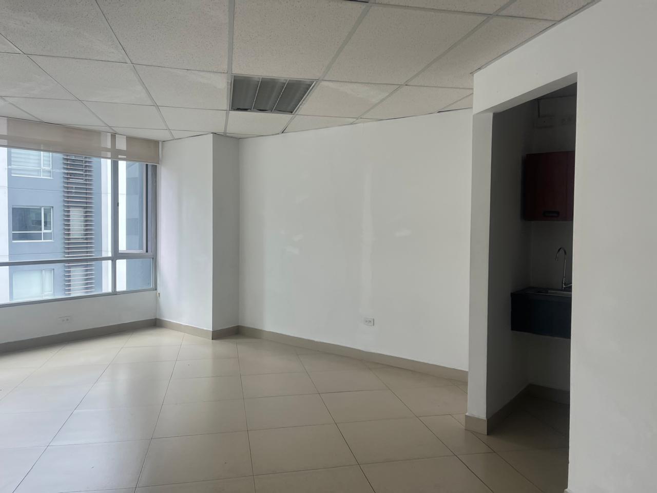 Oficina en venta en Pichincha | Quito | La Carolina, SHYRIS Y ELOY ALFARO, 55 m²