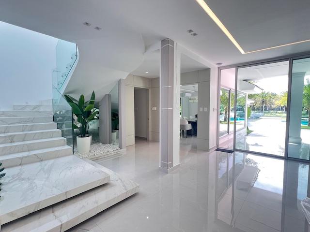 Casa en venta en Guayas | Guayaquil | Vía a la Costa, Urbanización Laguna Club, 650 m²