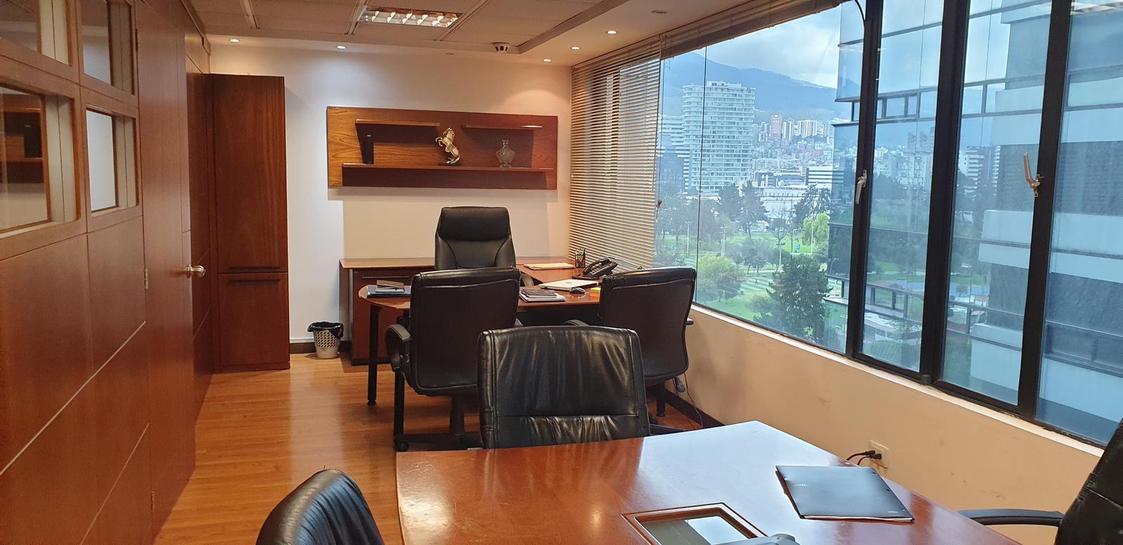 Oficina en venta en Pichincha | Quito | La Carolina, Shyris y Suecia Ed. Argentum
