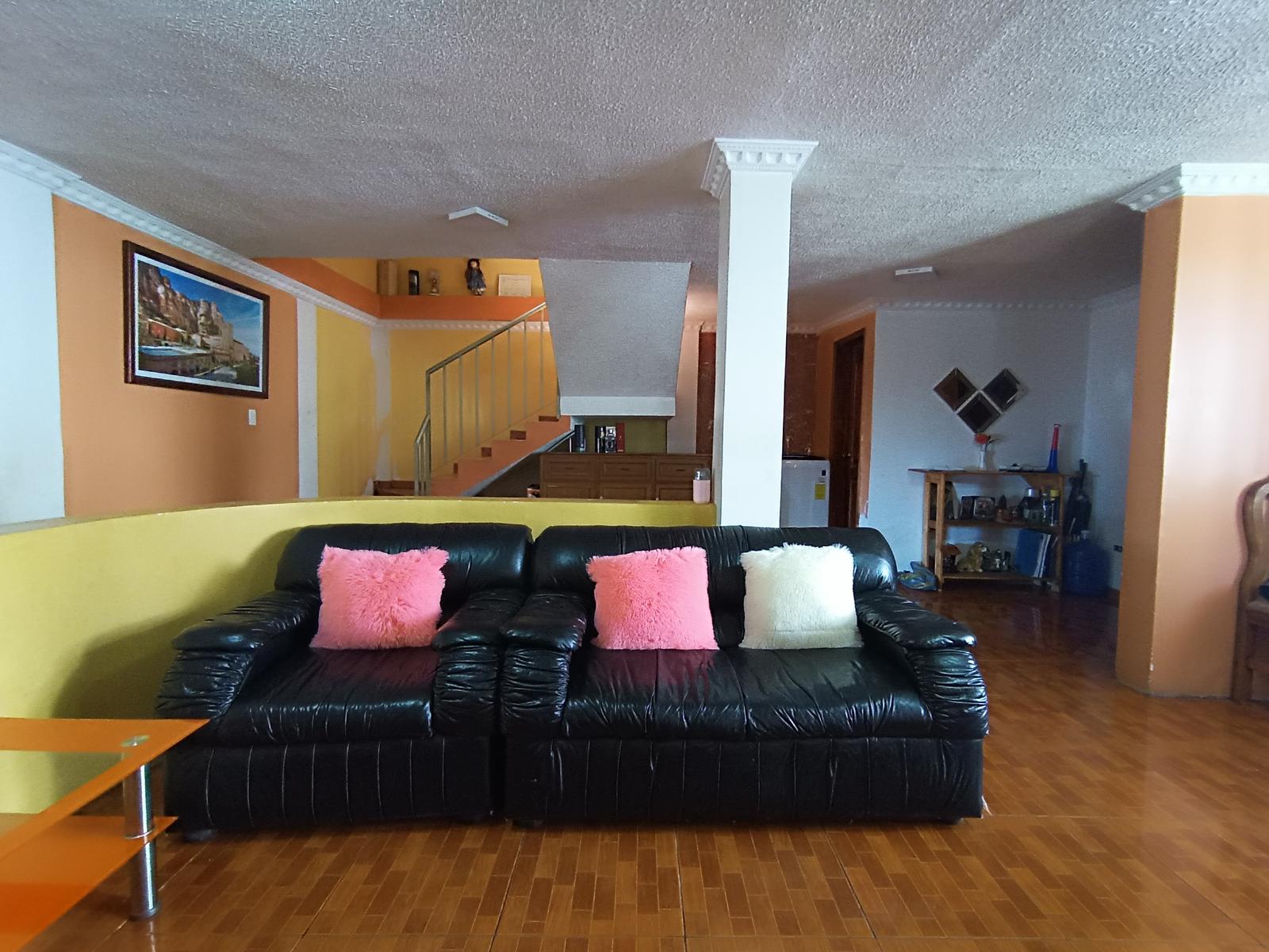 House in Quito 5