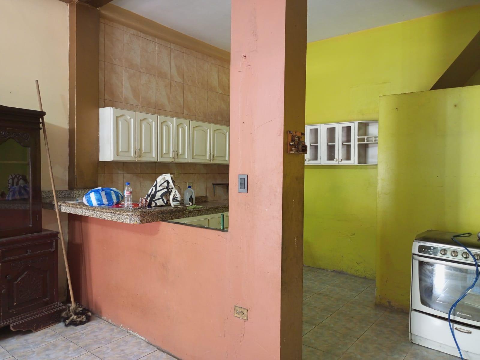 Casa en venta en Manabí | Manta | Centro de Manta, Calle 7 Avenida 16, 100 m²
