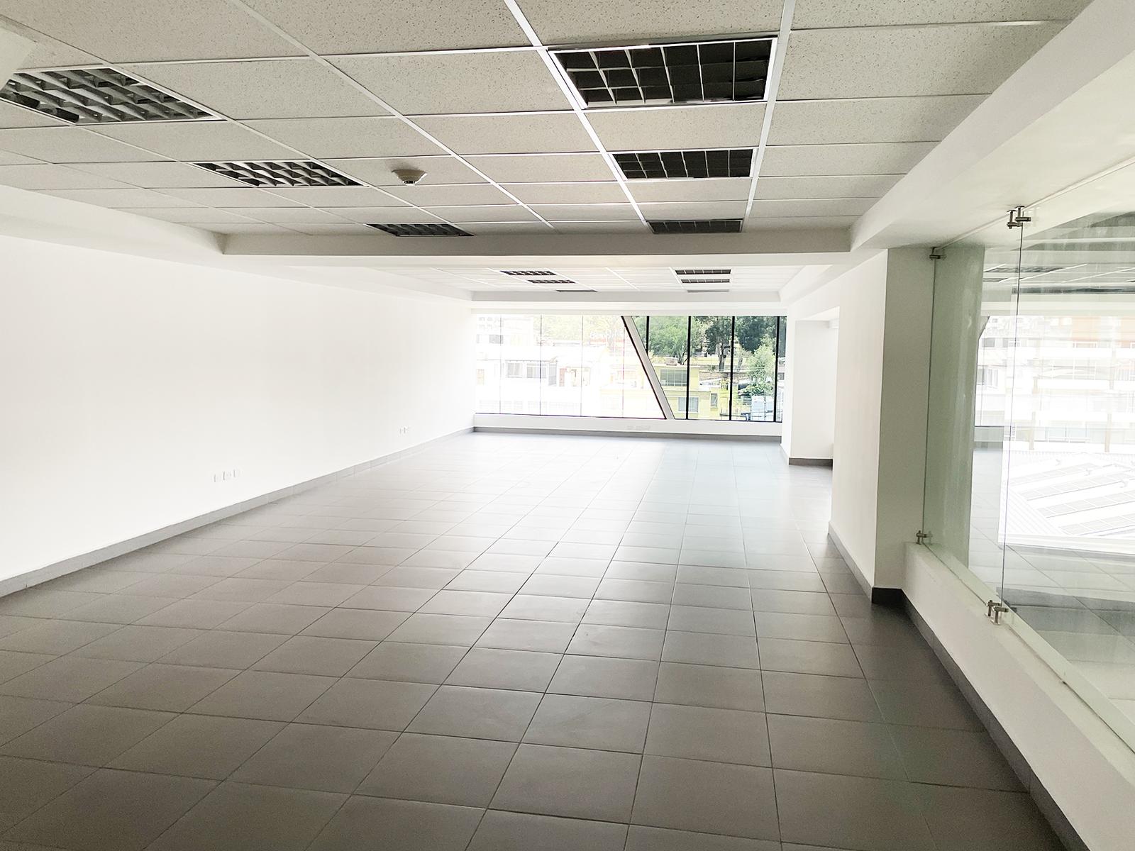 Oficina en alquiler en Pichincha | Quito | La Carolina, ARRIENDO OFICINAS CORPORATIVAS AAA en LA CAROLINA, Av. Naciones Unidas, 224 m²