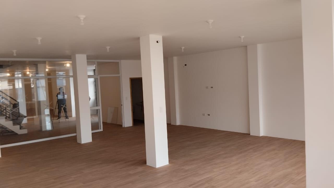 Local en alquiler en Manabí | Manta | Costa Azul, Calle Principal 35 Costa Azul Manta