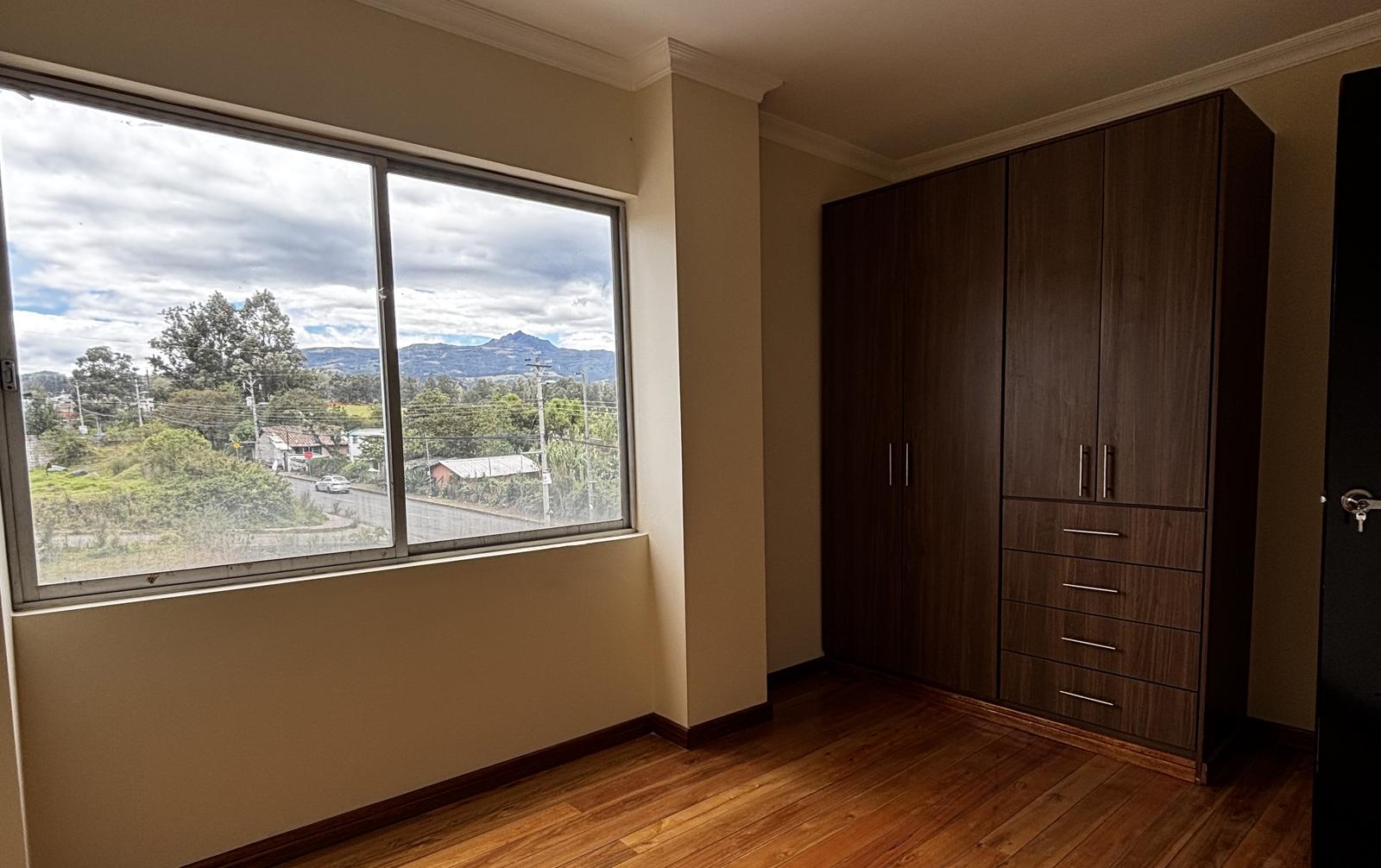 Casa en venta en Pichincha | Quito | Sangolqui, Vendo departamento duplex en Ciudadela Banco del Fomento en Sangolqui, 138 m²