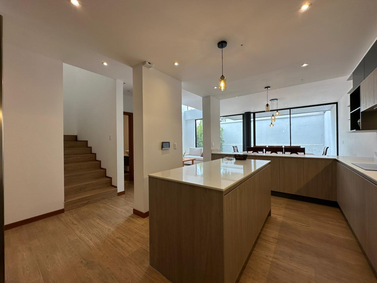 Casa en venta en Pichincha | Quito | Tumbaco, Aurelio Dávila Cajas, Quito 170184, 190 m²
