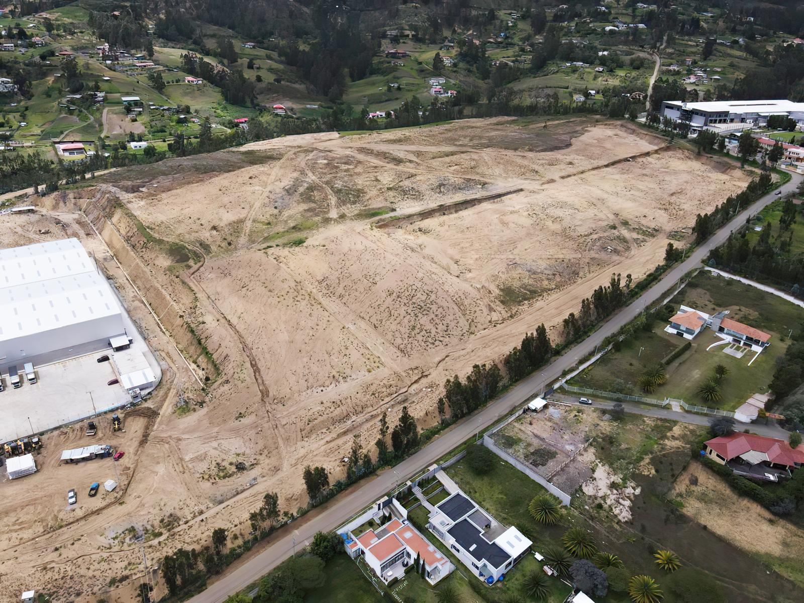 Terreno en venta en Ecuador | Azuay | Cuenca, Ubicado en el eje Cuenca – Azogues – Guayaquil, 7190 m²