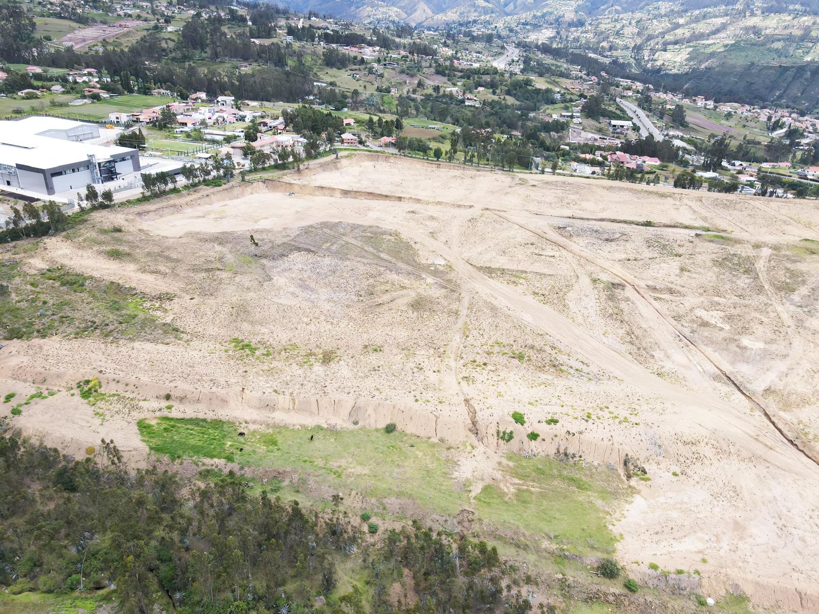 Terreno en venta en Ecuador | Azuay | Cuenca, Ubicado en el eje Cuenca – Azogues – Guayaquil, 7596 m²