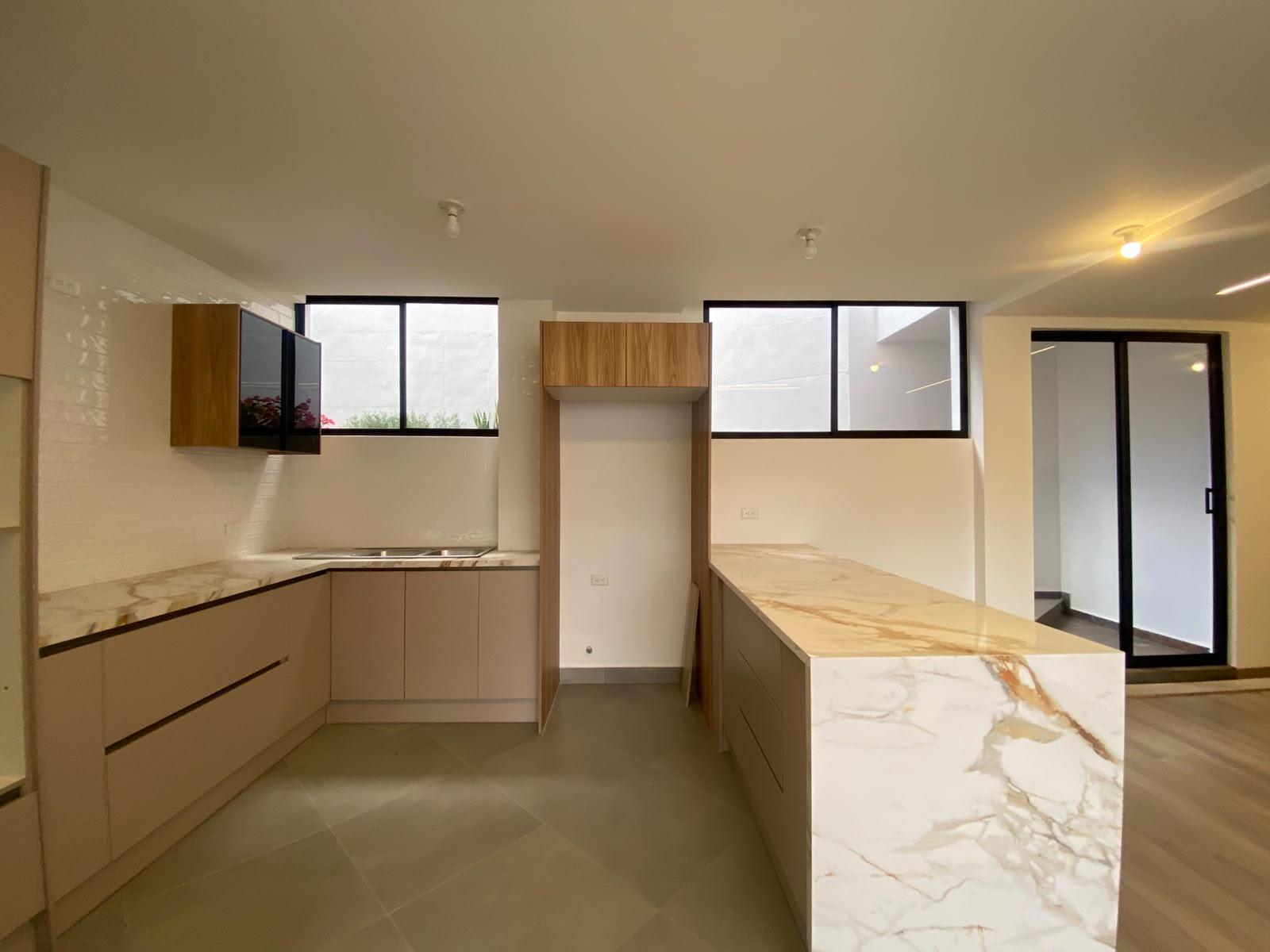 Departamento en venta en Pichincha | Quito | Carcelén, Avda. Francisco Granizo Lote # 7, 155 m²