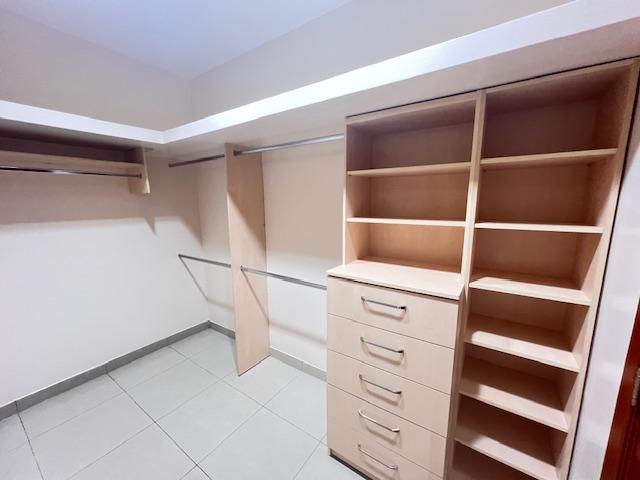 Departamento en alquiler en Guayas | Guayaquil | Vía a la Costa, Urbanizacion Laguna Club, 200 m²
