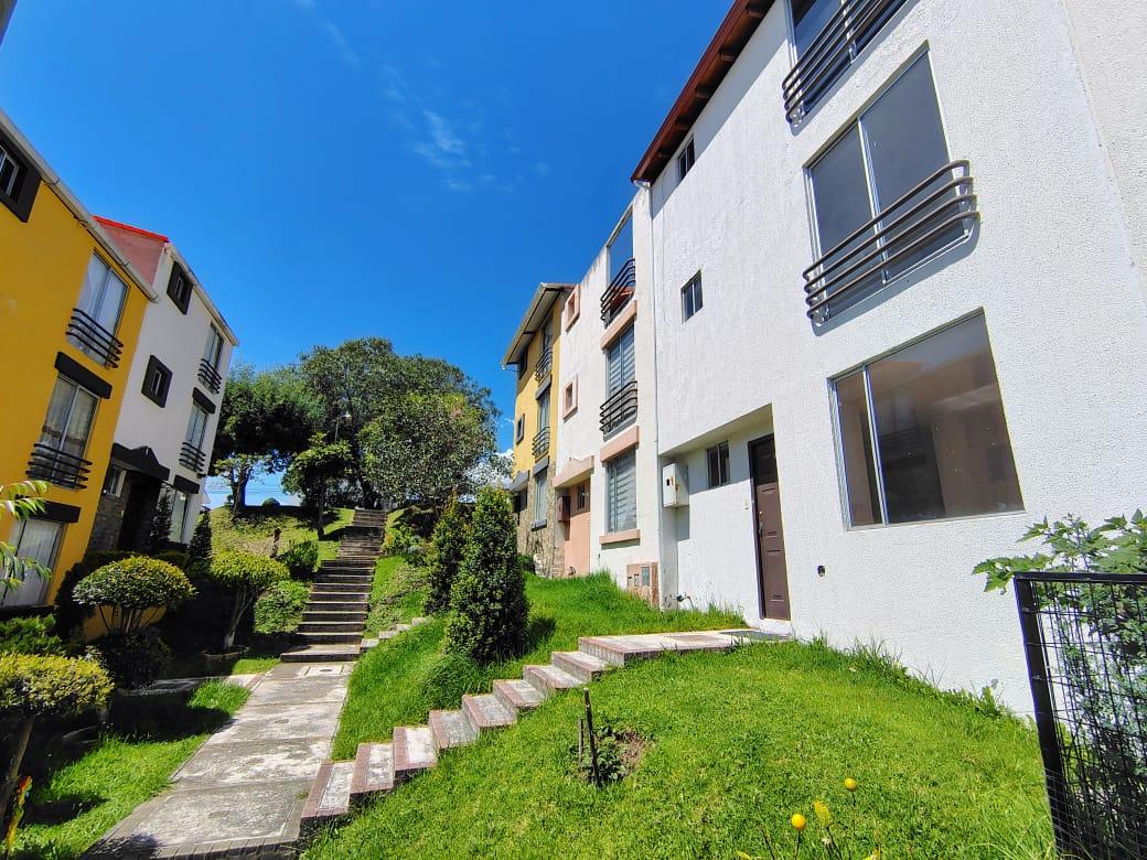 Casa en venta en Pichincha | Quito | Conocoto, CASA EN VENTA LA ARMENIA, 145 m²