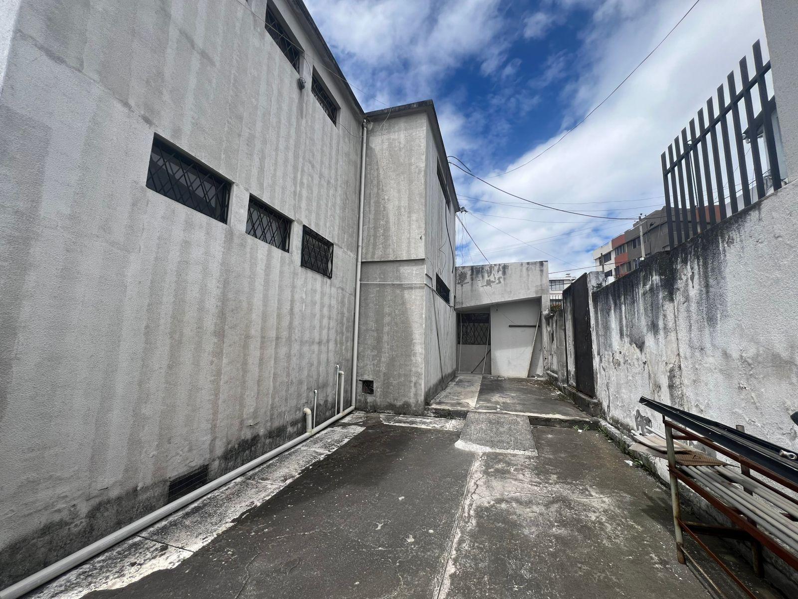 Terreno en venta en Pichincha | Quito | El Pinar, Elia Liut y Brasil.