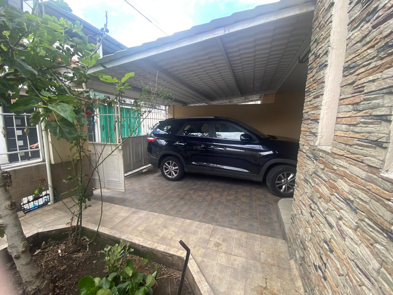 Casa en venta en Pichincha | Quito | Conocoto, Conjunto 6 de Junio 1 Conocoto, 254 m²