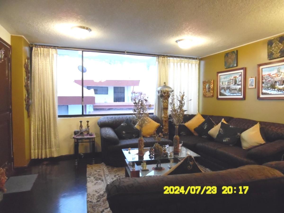Apartment for Sale in Cotocollao Sector, 3 Bedrooms 4