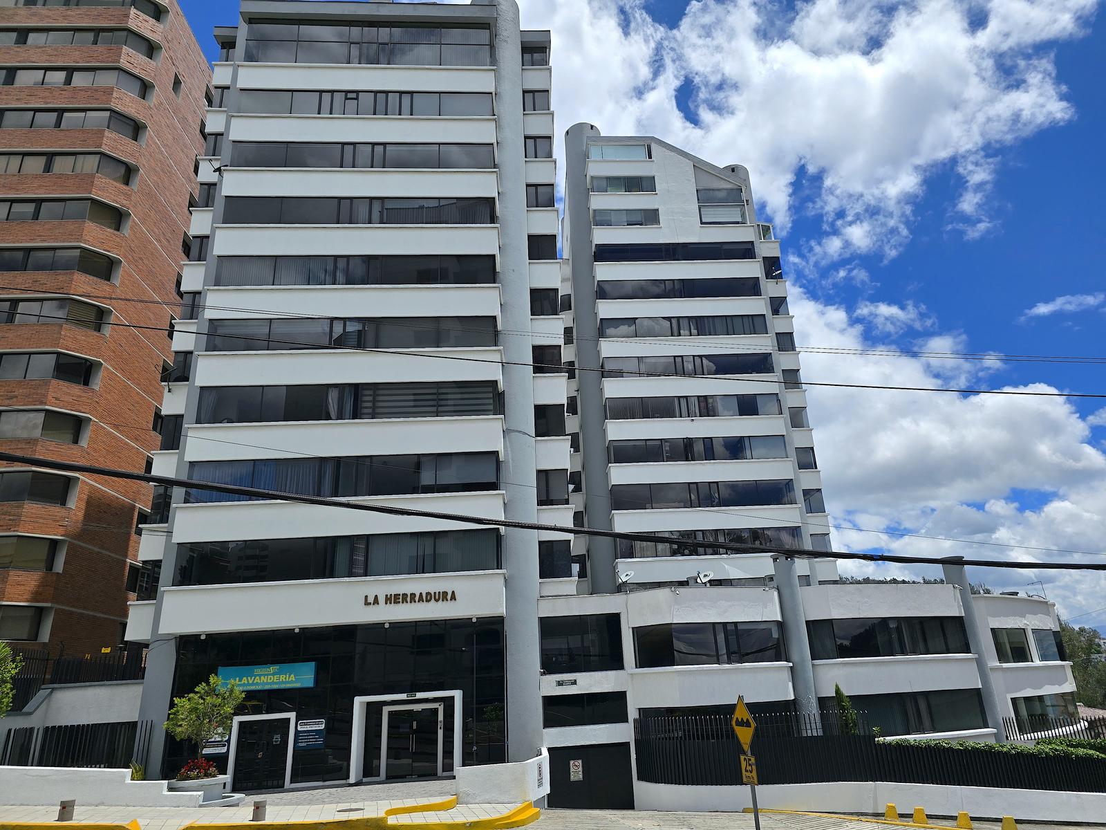 Departamento en venta en Pichincha | Quito | González Suárez, Gonzalez Suárez y Coruña