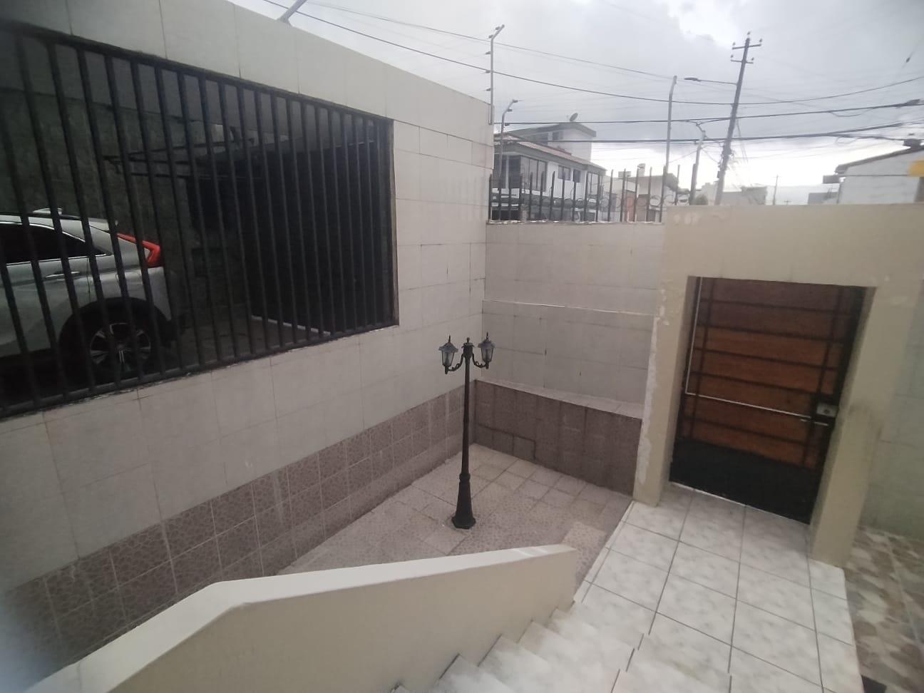 House for Sale in La Concepción 2