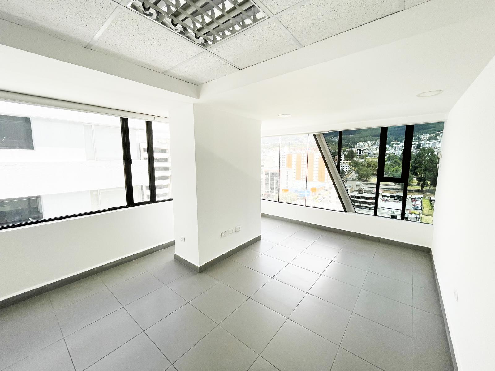 AAA CORPORATE OFFICE ON AV. NACIONES UNIDAS, LA CAROLINA SECTOR 5
