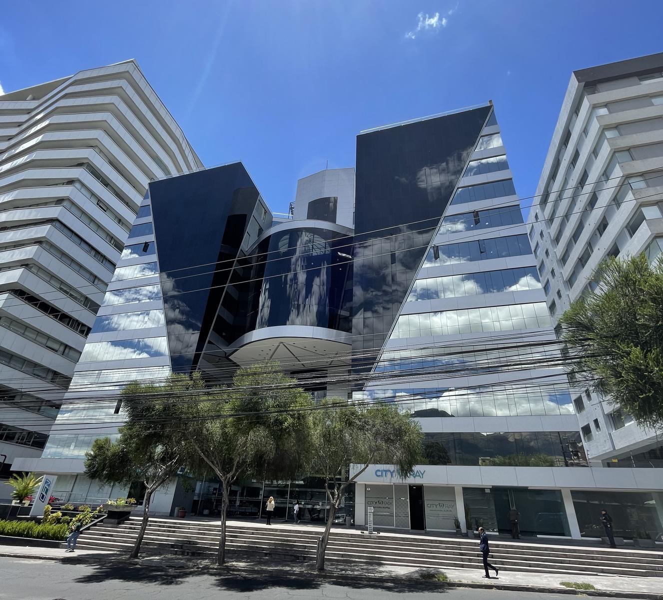 AAA CORPORATE OFFICE ON AV. NACIONES UNIDAS, LA CAROLINA SECTOR
