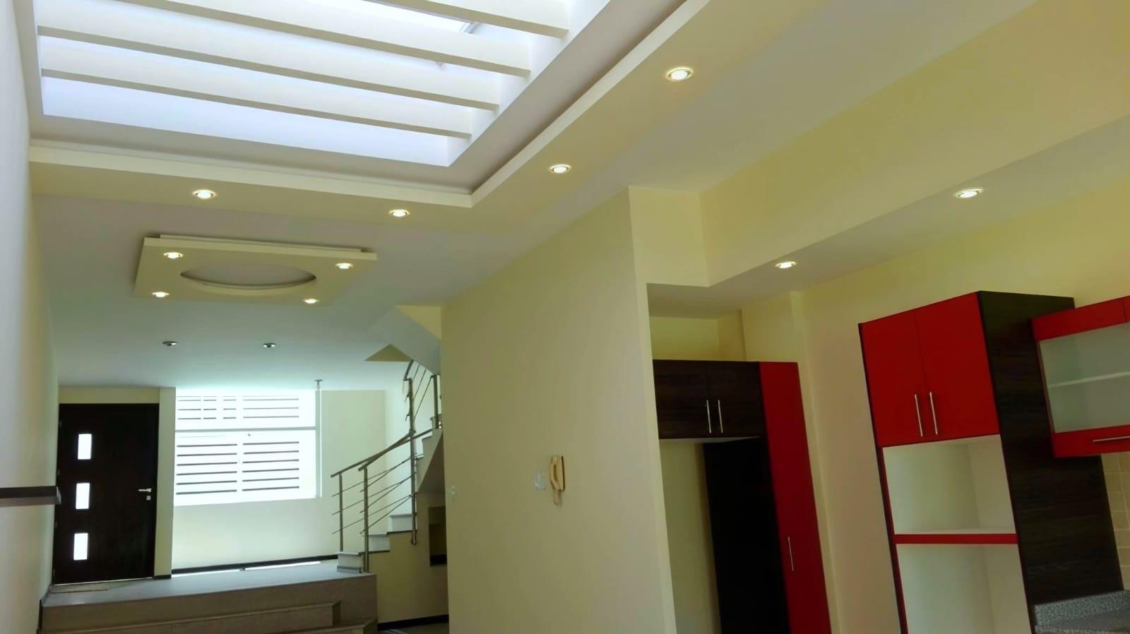 House for Sale 198 m² 4