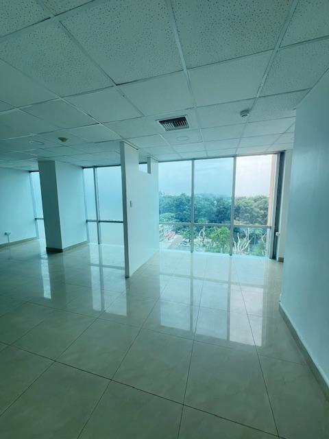 Oficina en venta en Guayas | Guayaquil | Vía a la Costa, Edificio Blue Towers 1, 62 m²