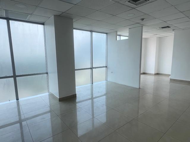 Oficina en venta en Guayas | Guayaquil | Vía a la Costa, Edificio Blue Towers 1, 62 m²