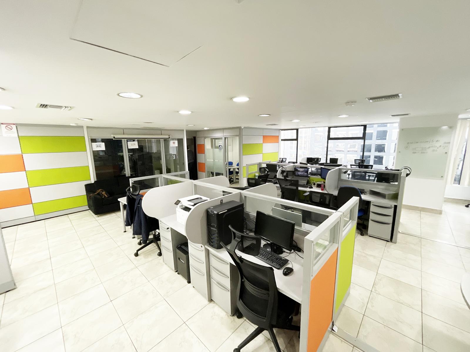 Oficina en venta en Pichincha | Quito | La Carolina, Jorge Drom y Alfonso Pereira, 145 m²