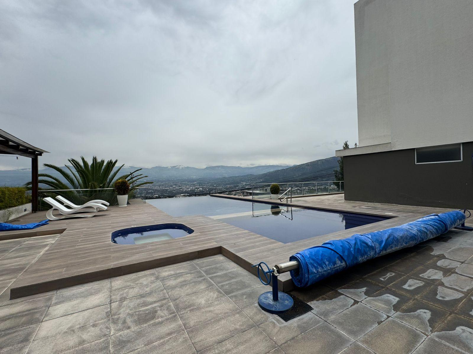 Departamento en venta en Pichincha | Quito | Cumbayá, Fernando de Legarda y Juan Leon Mera al 170100, 225 m²