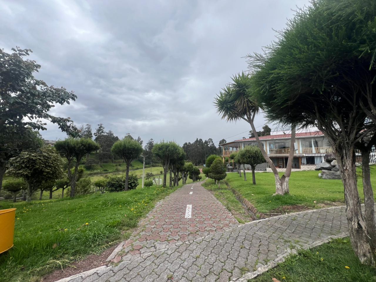 For sale. 761 m² land in exclusive residential development. 3