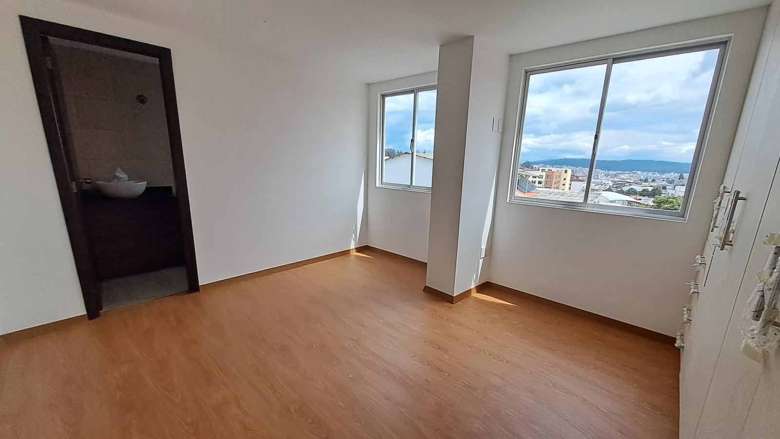 Departamento en venta en Pichincha | Quito | La Kennedy, 170138 Quito, 90 m²