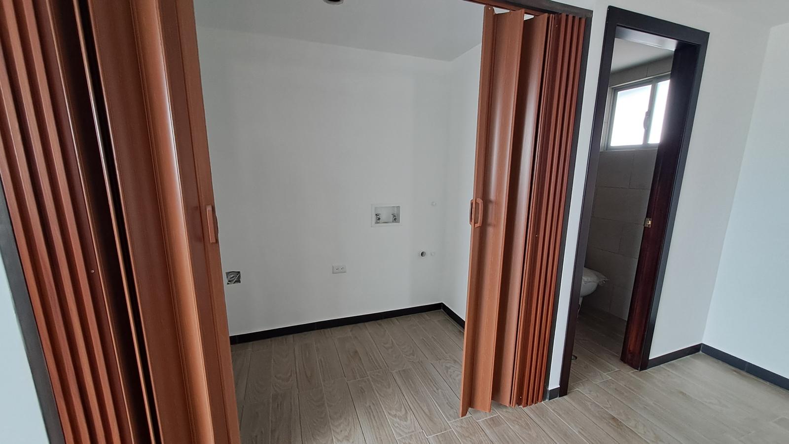 Departamento en venta en Pichincha | Quito | La Kennedy, Leonardo Murialdo y Nueva Ventura Aguilera, 109 m²
