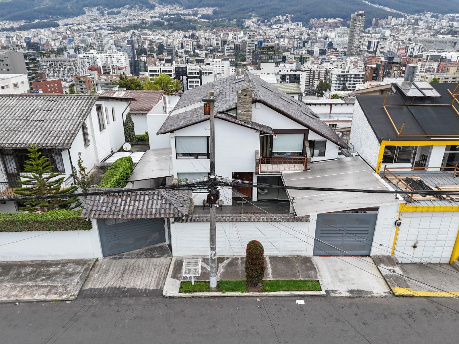 Casa en venta en Pichincha | Quito | El Batán, Guanguiltagua, 482 m²