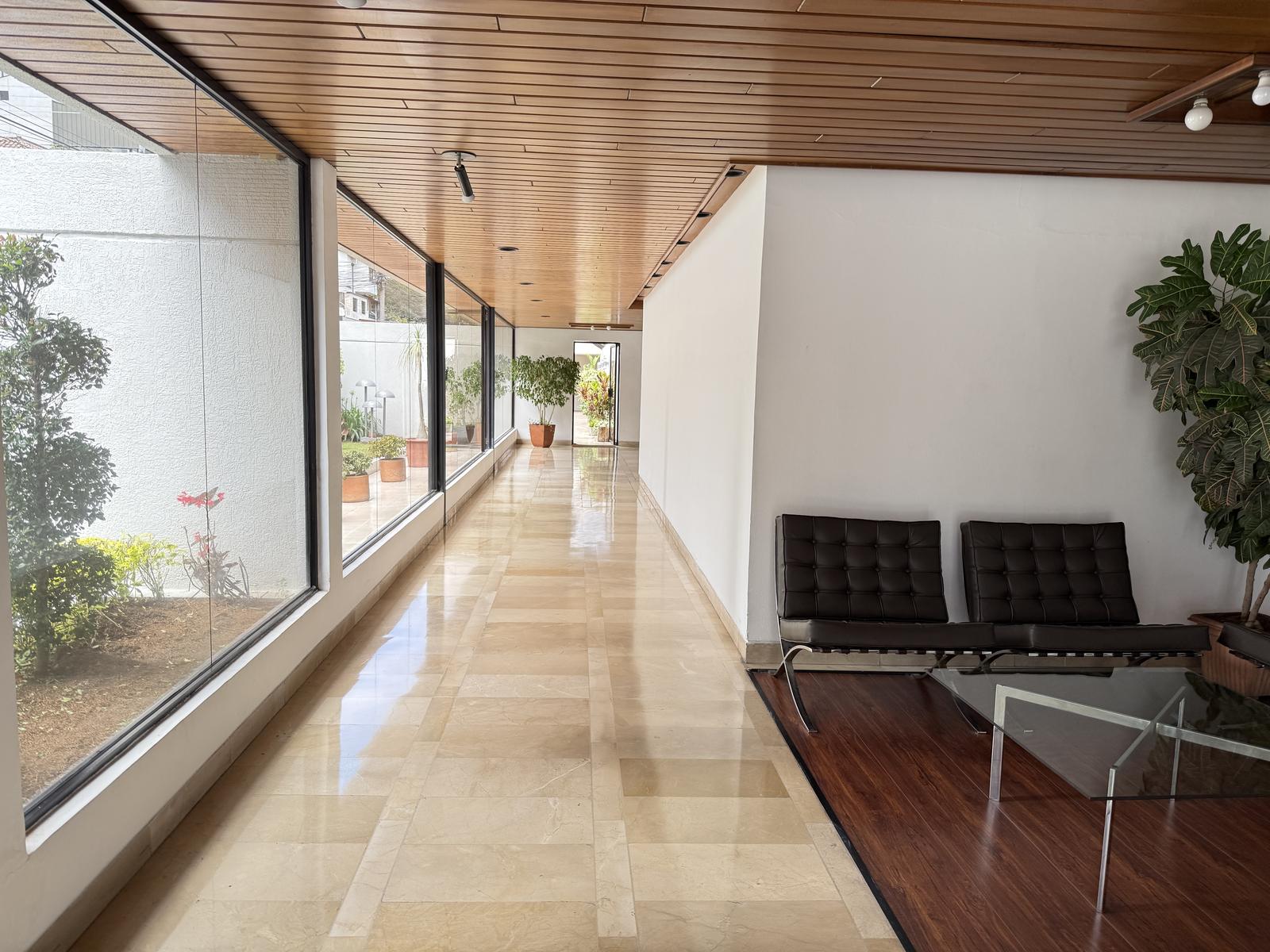 Departamento en venta en Pichincha | Quito | González Suárez, San Ignacio, González Suárez, 214 m²