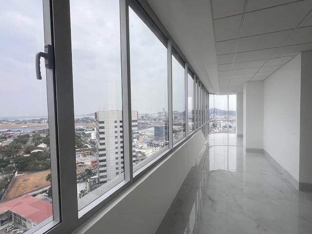 Oficina en alquiler en Guayas | Guayaquil | Kennedy, kennedy Norte, Edificio Platinium, 180 m²