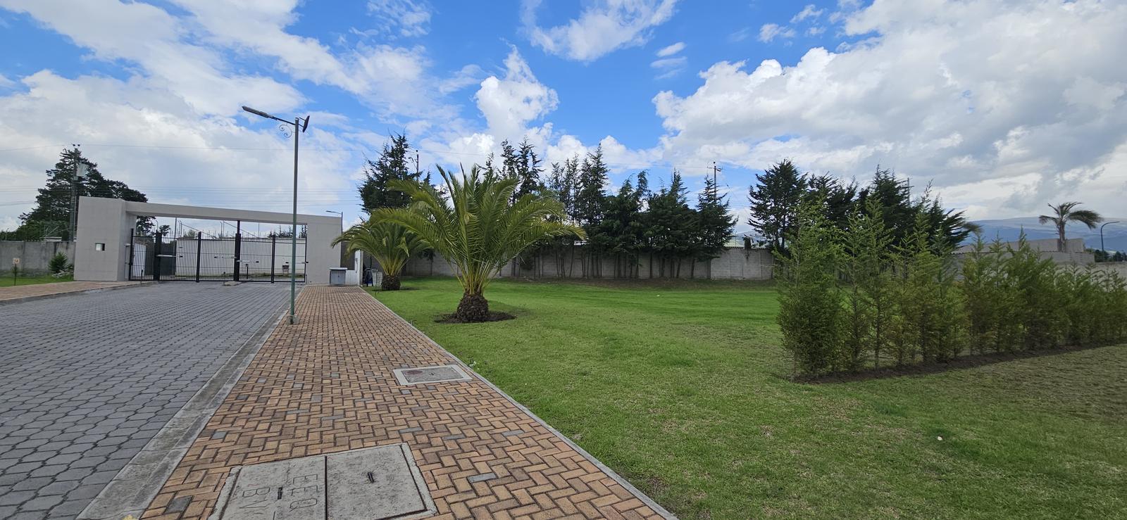 Terreno en venta en Pichincha | Quito | Puembo, Terreno en Puembo, 1404 m²