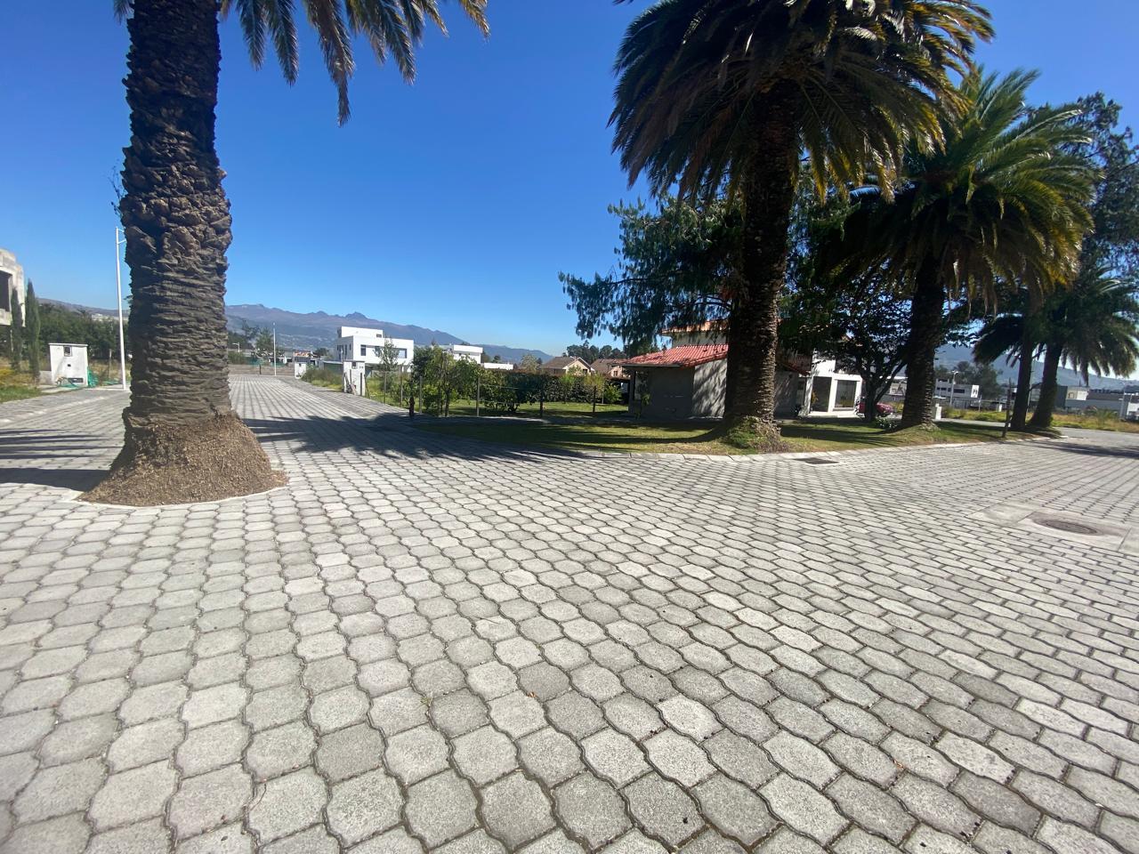 Terreno en venta en Pichincha | Quito | Sangolqui, Atuntaqui y Gral. Pintag - Urb. Santa Rosa de Lima