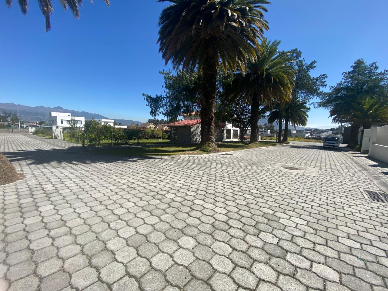 Terreno en venta en Pichincha | Quito | Sangolqui, Atuntaqui y Gral. Pintag - Urb. Santa Rosa de Lima
