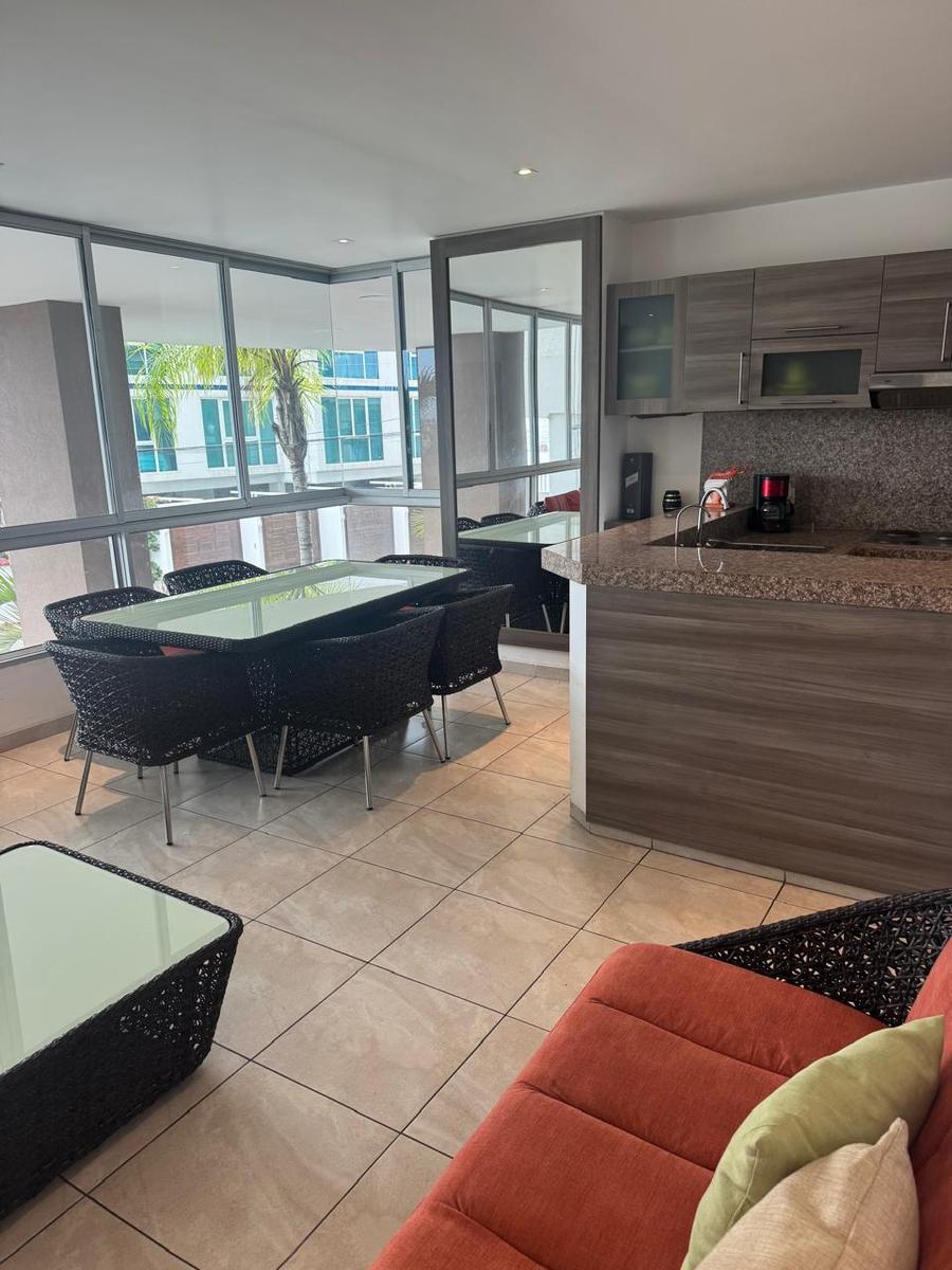 Departamento en venta en Santa Elena | Salinas | Malecón de Salinas, Departamento Malecón de Salinas con vista al mar, 67 m²