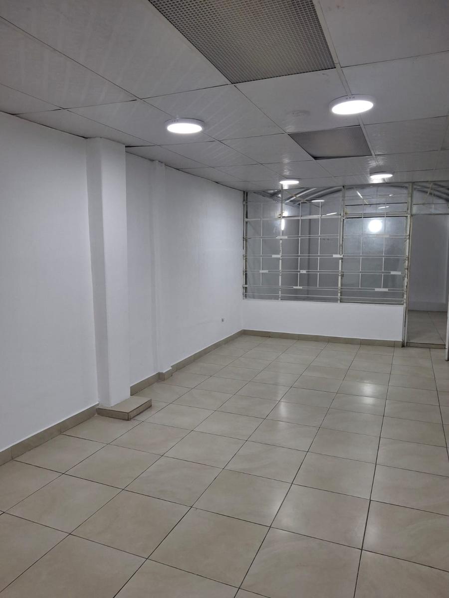 Casa en venta en Pichincha | Quito | Centro Norte, Vendo casa comercial sector la Y, 289 m²