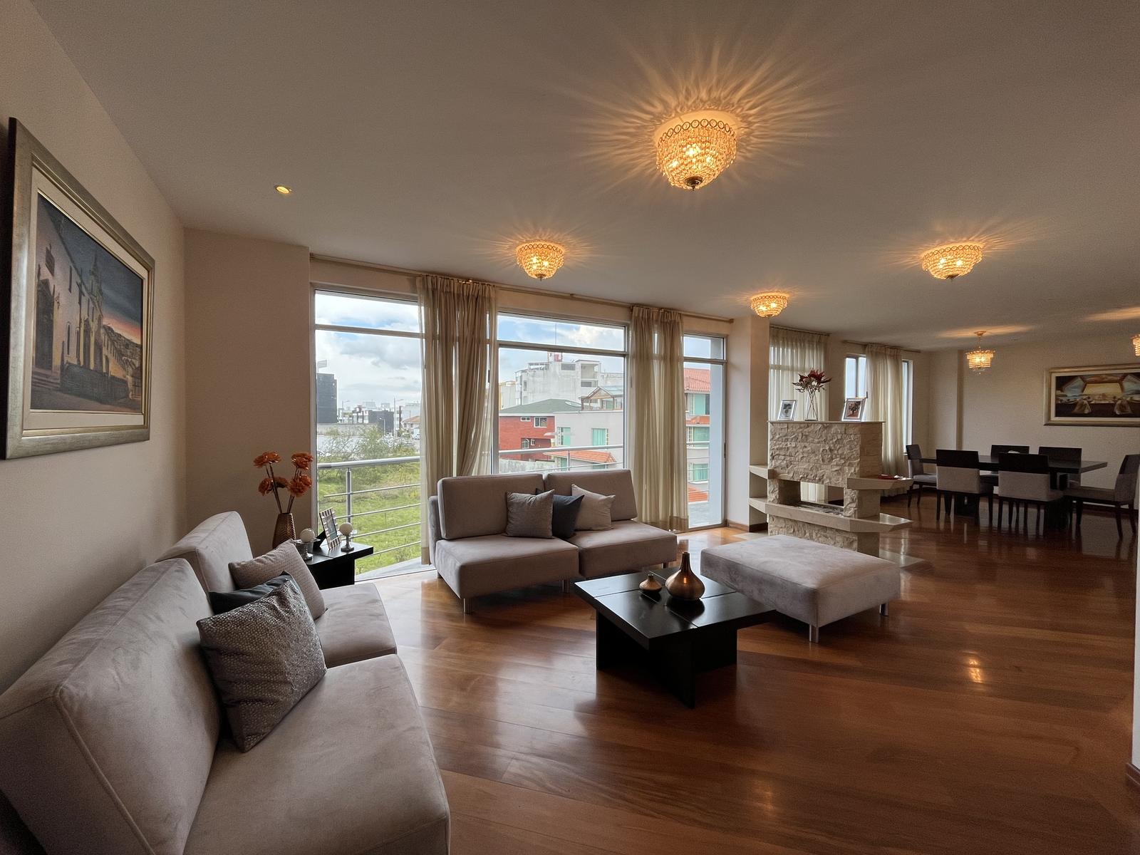 Departamento en venta en Pichincha | Quito | Solca, Departamento en venta Urb. Jardines de Amagasí / Solca, 192 m²