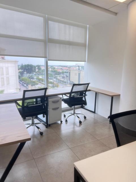 Oficina en alquiler en Ecuador | Guayas | Samborondón, Edificio Los Arcos Plaza, 133 m²
