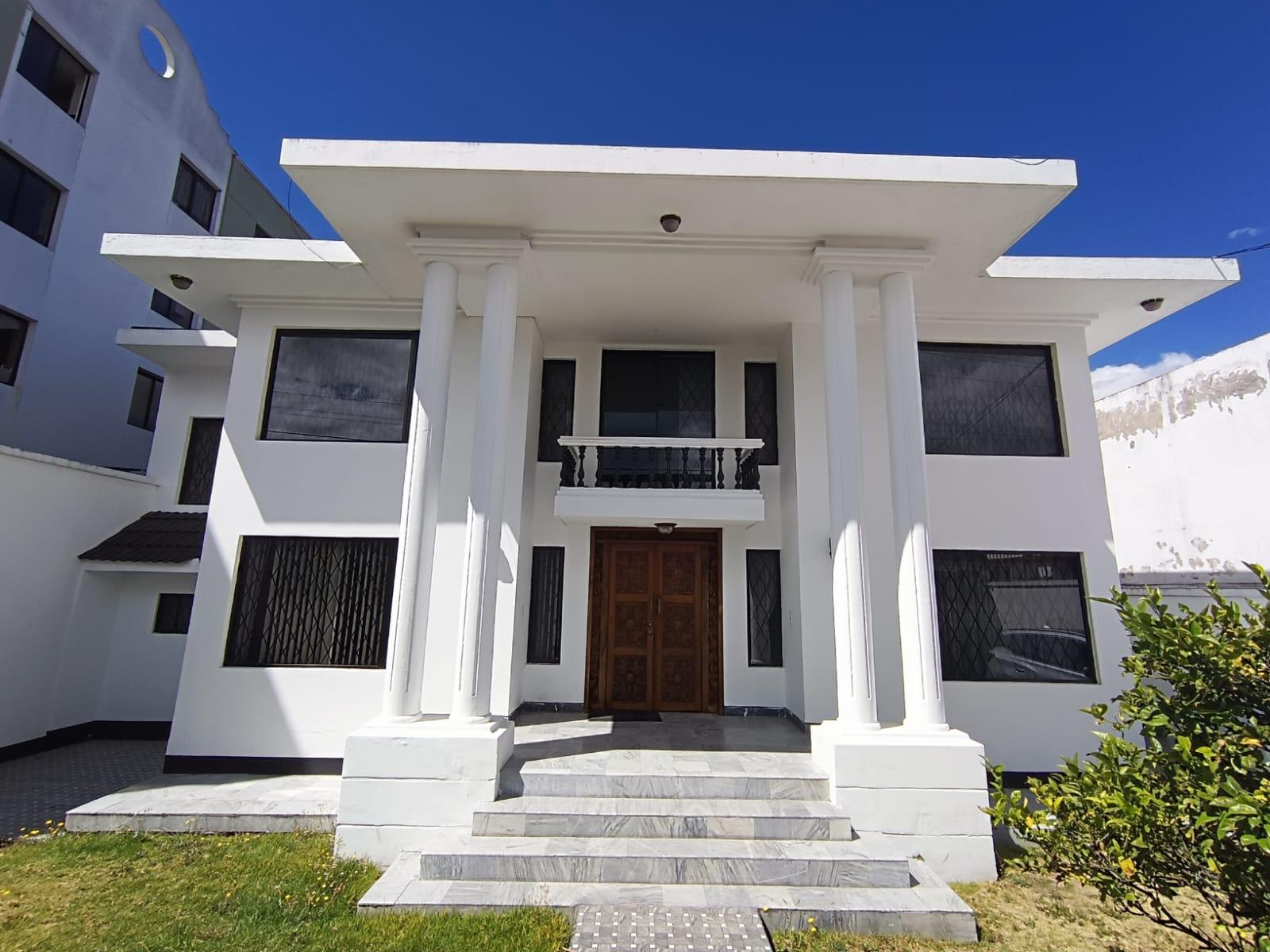 Real Audiencia, Large House with Income Potential