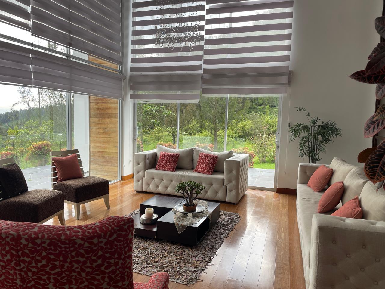 Casa en venta en Ecuador | Imbabura | Ibarra, Lulunqui tras la loma de Guayabillas, 600 m²