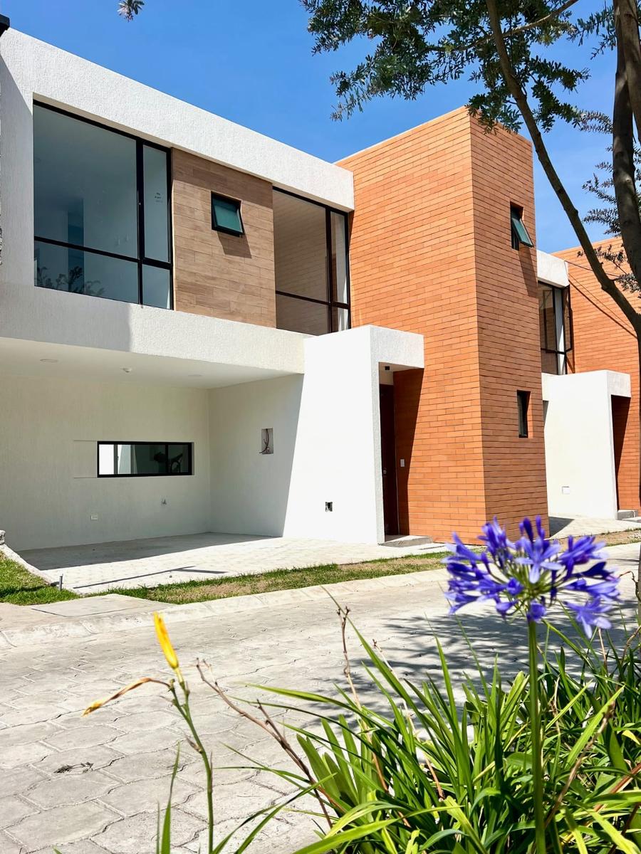 APARTMENT FOR SALE 4