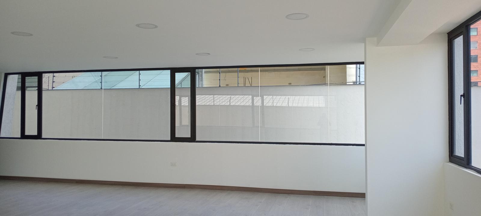 Oficina en venta en Pichincha | Quito | Centro Norte, Avenida de los Shirys 186 Avenida Eloy Alfaro, 83 m²
