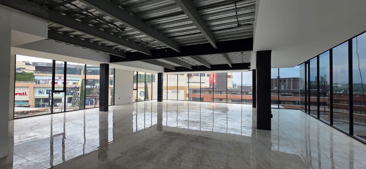 Oficina en alquiler en Pichincha | Quito | Cumbayá, OFICINAS Y CONSULTORIOS DE VENTA O RENTA EN CUMBAYA - TUMBACO, 175 m²