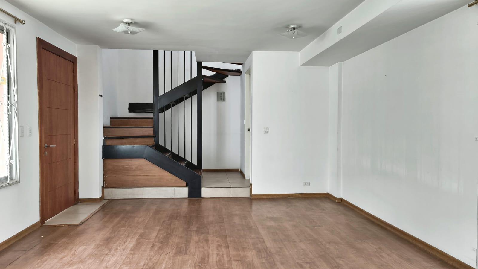 CASA EN VENTA PONCEANO ALTO 