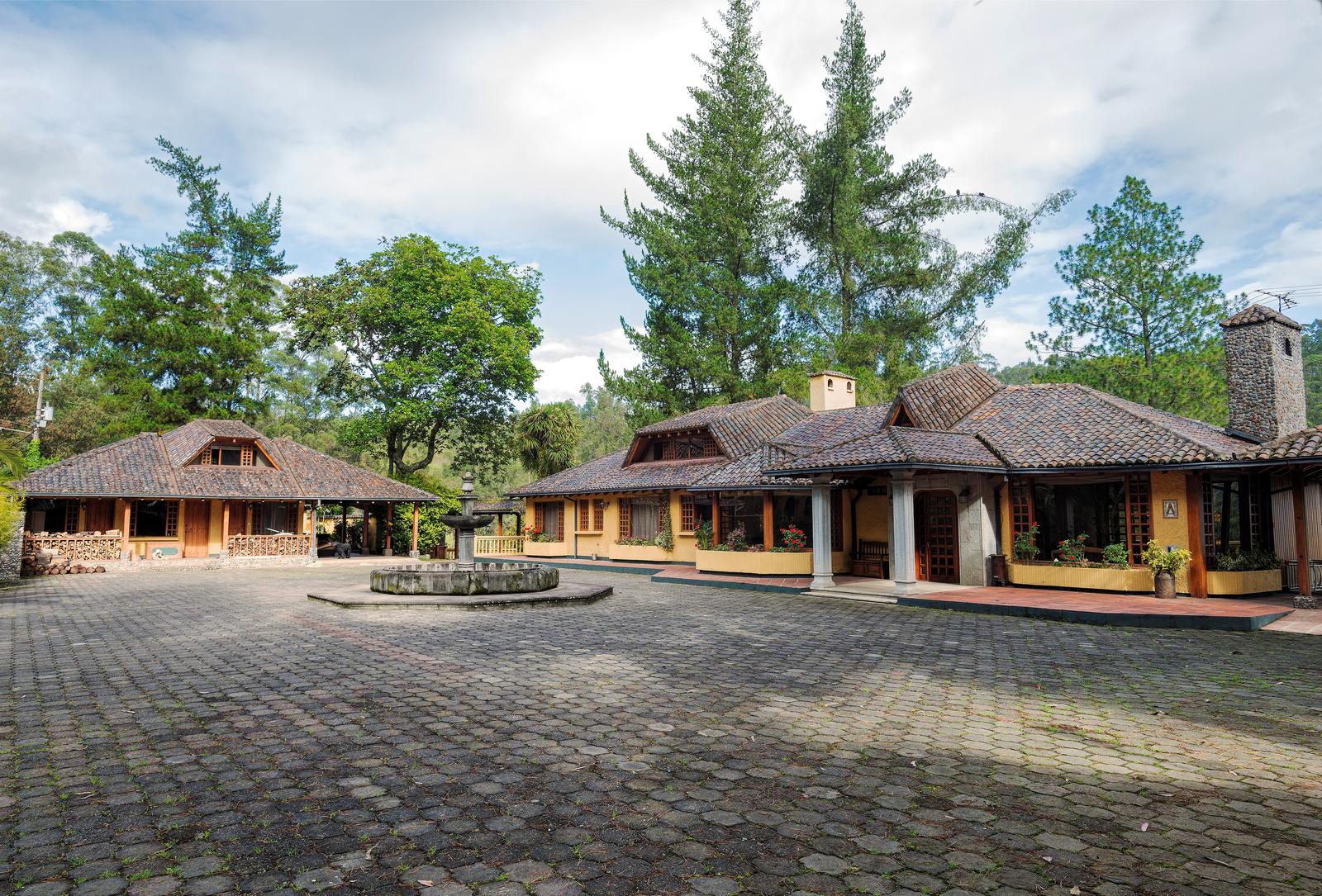 Quinta en venta en Pichincha | Quito | El Tingo, SANGOLQUI - Vía al Pasochoa, 2214 ha